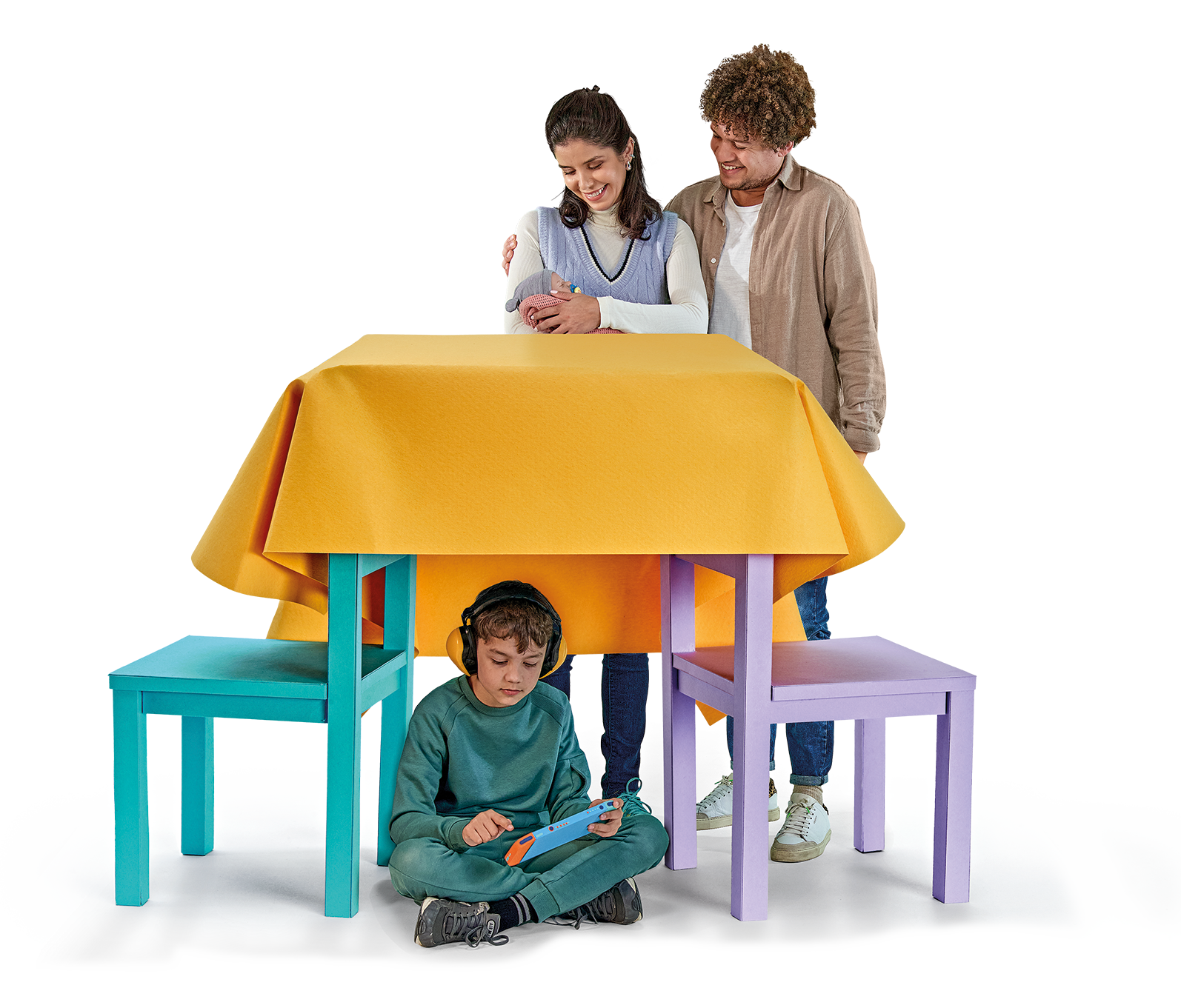 Image of a mum and dad stodd behind a child sitting under a makeshift den